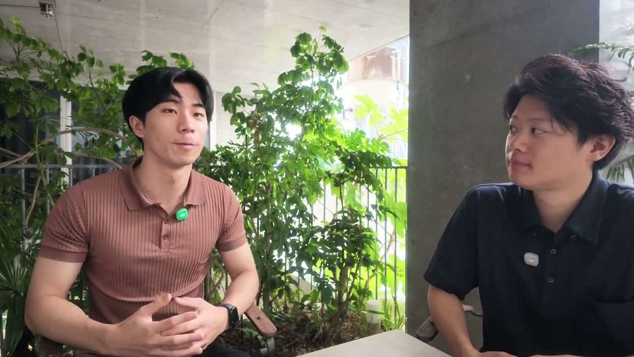 授業と面接を両立しながら、自分の興味を確かめています。